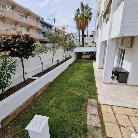 With Garden Lägenhet Rhodes City